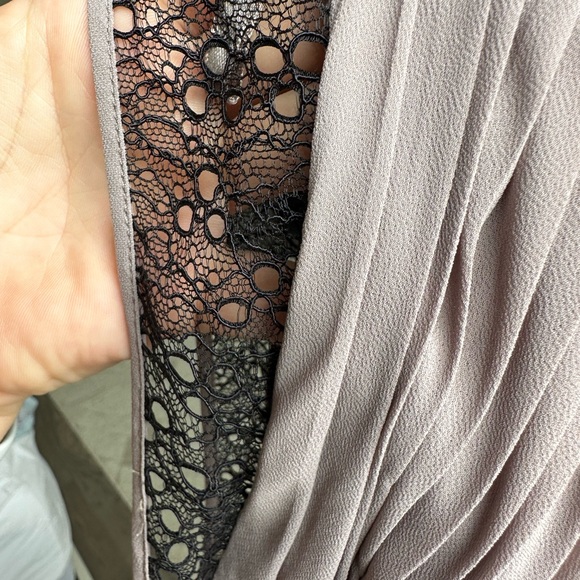 BCBG MAXAZRIA Runway mini dress with black lace pleated tail - Picture 12 of 15